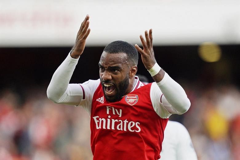 Sepak bola: Lacazette Arsenal absen hingga Oktober karena cedera