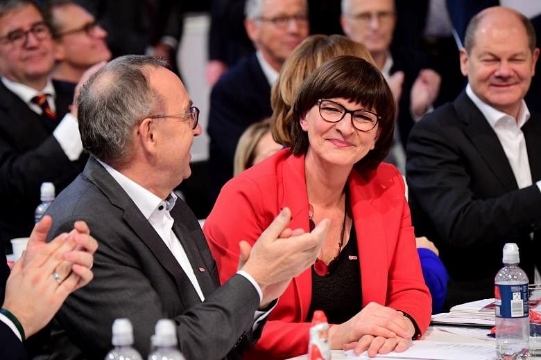 Kami akan memberi Angela Merkel kesempatan, kata pemimpin SPD Jerman yang baru Saskia Esken