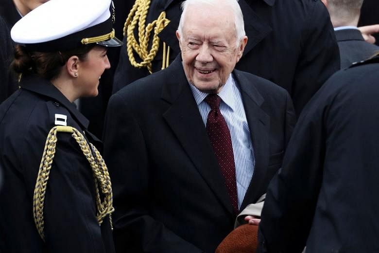 Mantan Presiden AS Jimmy Carter Dibebaskan dari Rumah Sakit Setelah Jatuh