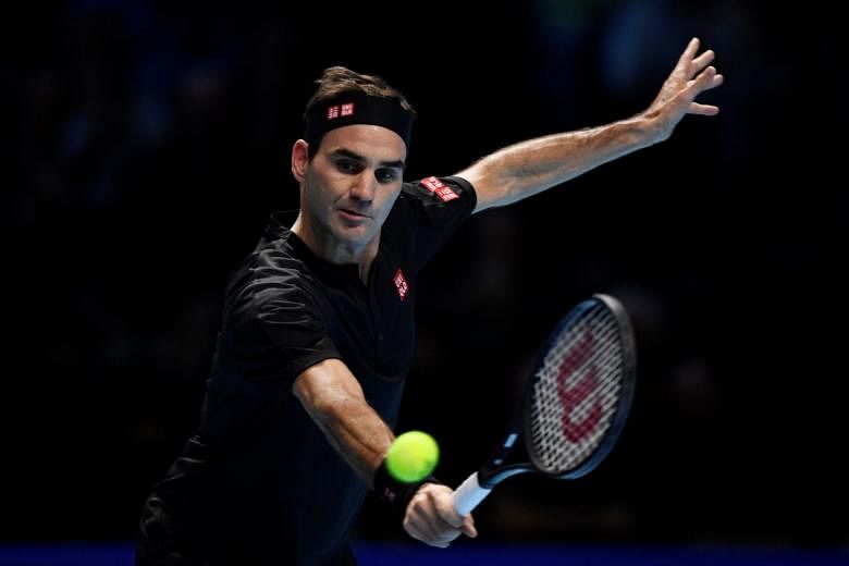 Tenis: Federer mengalahkan Djokovic untuk mencapai semifinal ATP Finals