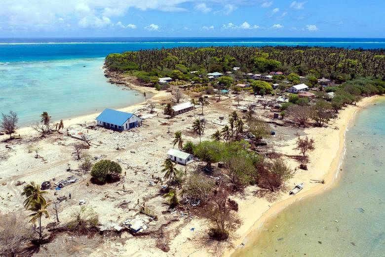 Tonga terhubung kembali ke dunia saat kabel bawah laut dipulihkan setelah tsunami