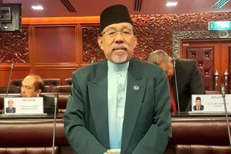 Anggota parlemen Malaysia meminta maaf karena mengusulkan undang-undang untuk melindungi pria dari godaan