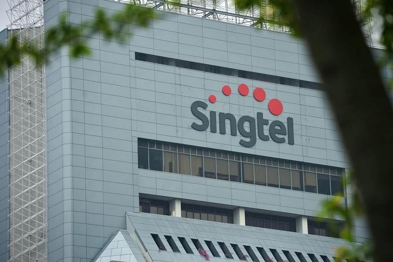 Prospek Singtel dipotong menjadi ‘negatif’ oleh S&P dalam trifecta downgrade