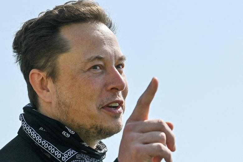 Pengacara Elon Musk menuduh SEC membocorkan rincian penyelidikan