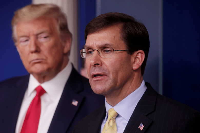 Trump memecat menteri pertahanan Mark Esper dalam perhitungan pasca-pemilihan setelah perpecahan kebijakan