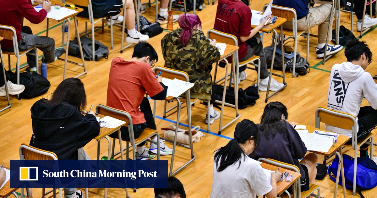 Siswa Hong Kong untuk memilih berapa banyak ujian sejarah Cina untuk mengambil